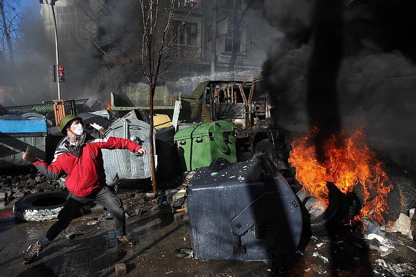 In der ukrainischen Hauptstadt ist es erneut zu schweren Auseinandersetzungen zwischen Polizei und Regierungsgegnern gekommen