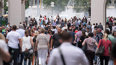 Es gibt viele versenkbare Poller in München, die Fußgängerzone ist bislang allerdings vollkommen ungeschützt. Es gibt viele versenkbare Poller in München, die Fußgängerzone ist bislang allerdings vollkommen ungeschützt.