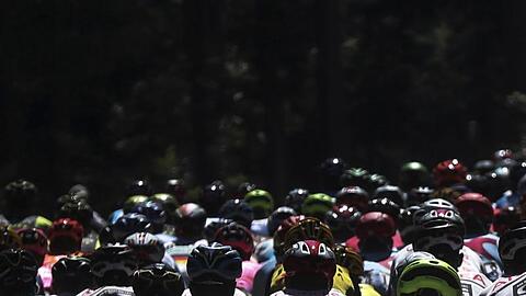 Die 6. Etappe der Tour de France geht erstmals ins Hochgebirge. Die Favoriten müssen sich nun zeigen.