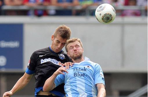 Stephan Hain (r.) bleibt ein Löwe.