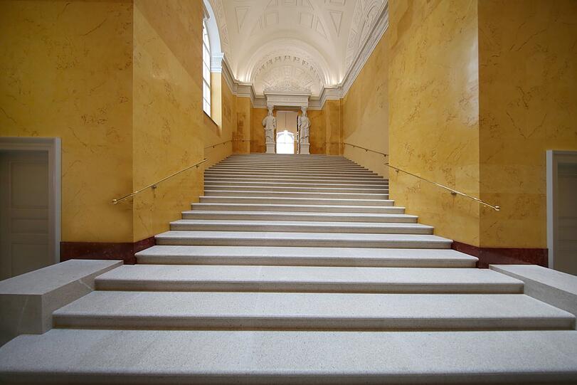 Was für eine Pracht: die rekonstruierte Gelbe Treppe in der Residenz.