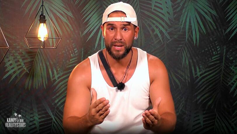 Maurice Dziwak schimpft gegen die Frauen bei "Kampf der Realitystars". Maurice Dziwak schimpft gegen die Frauen bei "Kampf der Realitystars".