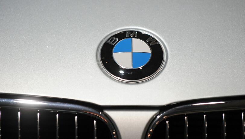 Sie stehen gut da: Die bayerischen Autobauer wie BMW sind im ersten Halbjahr 2013 vor allem im Export-Geschäft gewachsen. Andere bayerische Unternehmen taten sich hingegen schwer. Sie stehen gut da: Die bayerischen Autobauer wie BMW sind im ersten Halbjahr 2013 vor allem im Export-Geschäft gewachsen. Andere bayerische Unternehmen taten sich hingegen schwer.