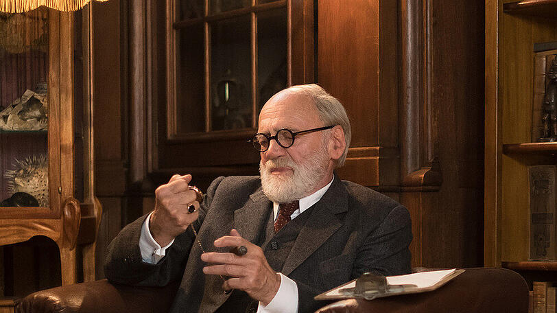 Bruno Ganz als Sigmund Freud in "Der Trafikant".