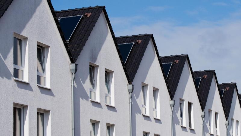Mieter zahlen sogar in Deutschlands teuersten Städten im Vergleich zu ihren Leidensgenossen in anderen europäischen Ballungsräumen noch vergleichsweise wenig. Mieter zahlen sogar in Deutschlands teuersten Städten im Vergleich zu ihren Leidensgenossen in anderen europäischen Ballungsräumen noch vergleichsweise wenig.