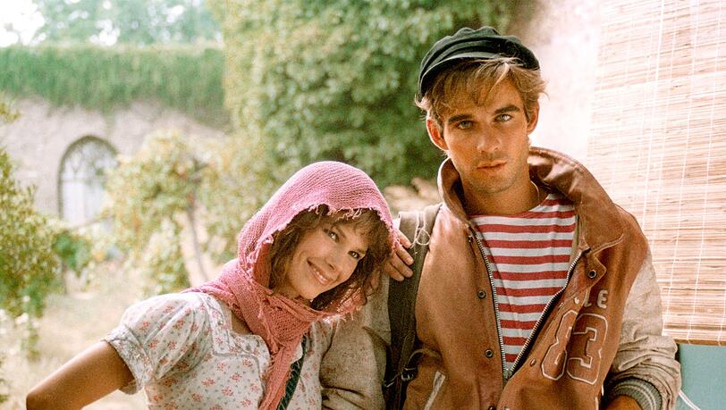 Eines der schönsten Märchen der 80er-Jahre: In "Cinderella 80" (Samstag, 17. Oktober, 20.15 Uhr, MDR) spielten Bonnie Bianco und Pierre Cosso die Hauptrollen. Eines der schönsten Märchen der 80er-Jahre: In "Cinderella 80" (Samstag, 17. Oktober, 20.15 Uhr, MDR) spielten Bonnie Bianco und Pierre Cosso die Hauptrollen.