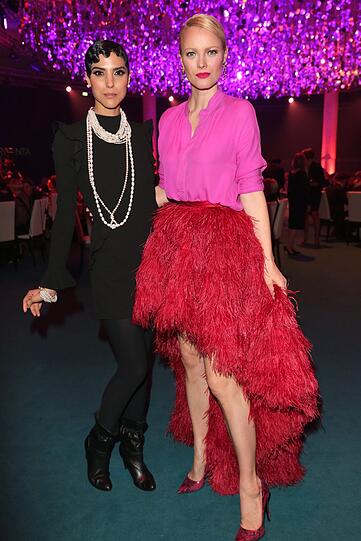 Zoe Helali (Kretschmer-Muse) und Franziska Knuppe