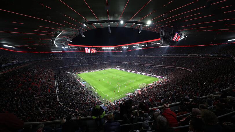Beim Bayern-Derby wird es keine herkömmlichen Werbungen auf den LED-Banden geben. (Archivbild)