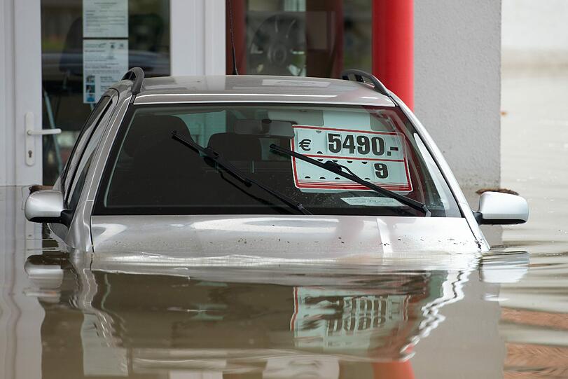 Aktuelle Bilder vom Hochwasser in Deggendorf: Die Lage ist weiter kritisch. Die Bürger sorgen sich um die Dämme. Die A92 ist wieder geöffnet.