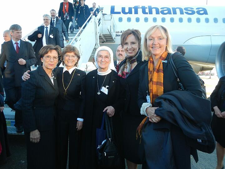 Eine bayerische Delegation besucht den Papst und gratuliert zum Geburtstag. Die AZ war für Sie in Rom. Die Bilder.