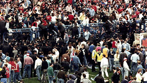 96 Menschen kamen bei der Katastrophe im Hillsborough-Stadion von Sheffield ums Leben, es gab 766 Verletzte.