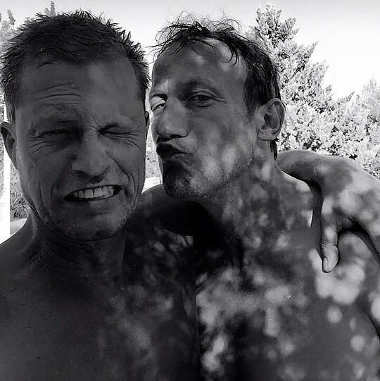 Bussi: Til Schweiger und Spezl Wotan Wilke Möhring (r.).