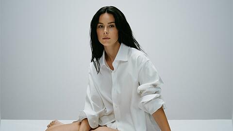 Lena Meyer-Landrut meldet sich mit einer neuen Single zurück.