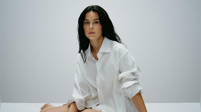 Lena Meyer-Landrut meldet sich mit einer neuen Single zurück.