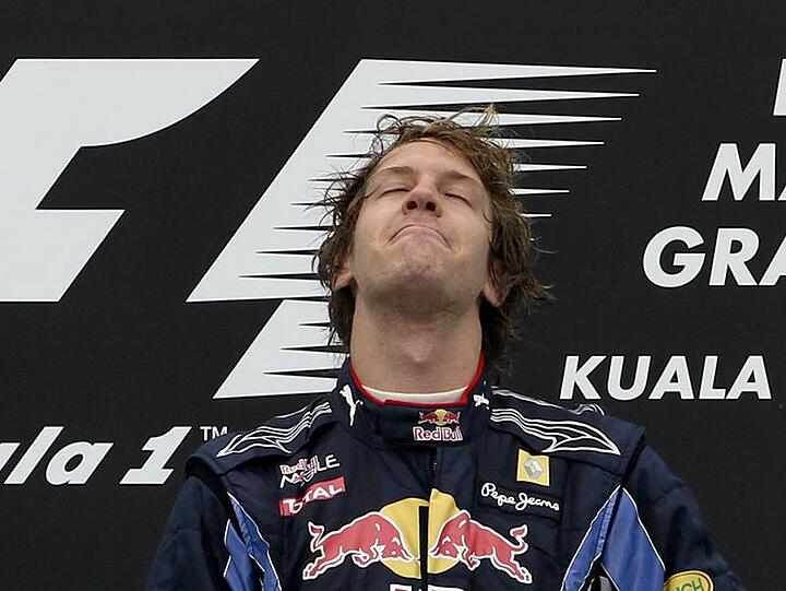 Sebastian Vettel wirkte überwältigt, als er am Sonntag das Rennen in Malaysia gewann. Tatsächlich aber scheint der Sieg kein Zufall zu sein. Vettel dominiert derzeit die Formel 1.