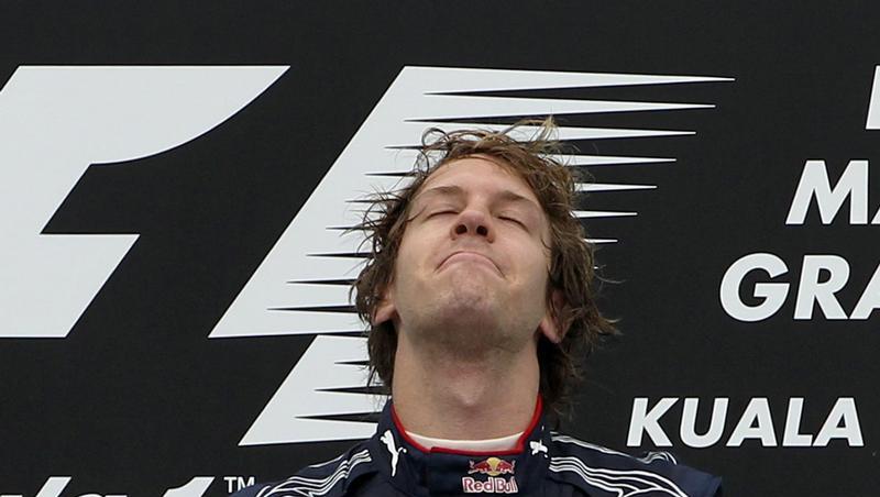 Sebastian Vettel wirkte überwältigt, als er am Sonntag das Rennen in Malaysia gewann. Tatsächlich aber scheint der Sieg kein Zufall zu sein. Vettel dominiert derzeit die Formel 1. Sebastian Vettel wirkte überwältigt, als er am Sonntag das Rennen in Malaysia gewann. Tatsächlich aber scheint der Sieg kein Zufall zu sein. Vettel dominiert derzeit die Formel 1.