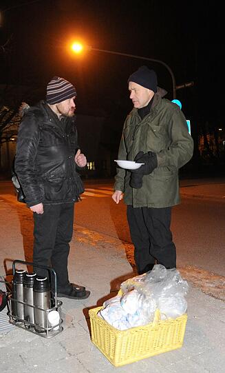 Bei Minusgraden an diesem Wochenende sind Obdachlose und Wohnungssuchende besonders betroffen vom kalten Winter.