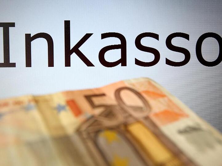 Derzeit dürfen Inkassofirmen auch bei kleinen Ausständen hohe Gebühren und Auslagen in Rechnung stellen.