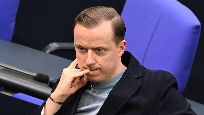 Der Bundestag hob die Immunität des SPD-Abgeordneten Adis Ahmetovic auf. (Archivbild) Der Bundestag hob die Immunität des SPD-Abgeordneten Adis Ahmetovic auf. (Archivbild)