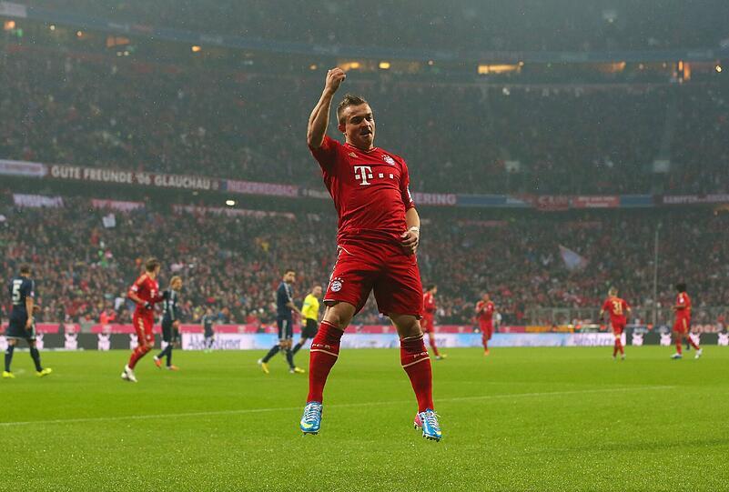 XHERDAN SHAQIRI: Note 1. Als Ribéry-Ersatz gleich Wirbelwind: Trockener Linksschuss ins rechte Eck zum 1:0 (2. Saisontor), dann eine Top-Flanke als Vorlage zu Schweinsteigers 2:0, später mit einem Pfostenschuss als Assist fürs 5:0. Sein bestes Rückrundenspiel.