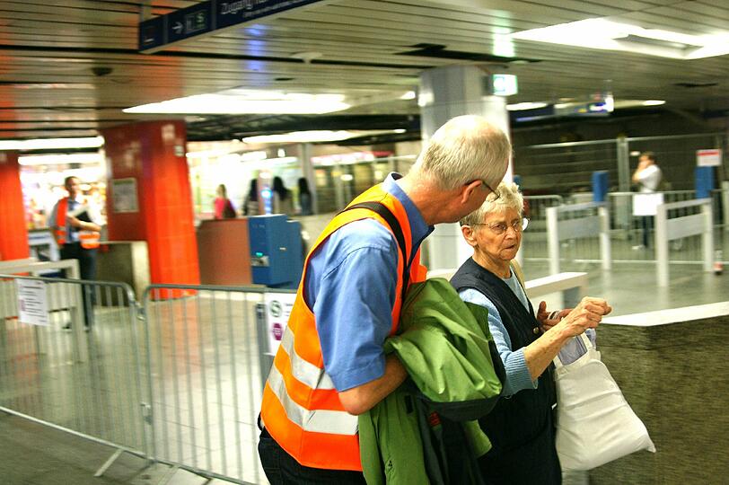 Die S-Bahn-Stammstrecke ist an den nächsten sechs Wochenenden gesperrt: Impressionen vom ersten Wochenende