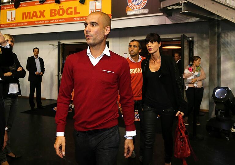 Pep Guardiola mit Ehefrau Christina Serra.