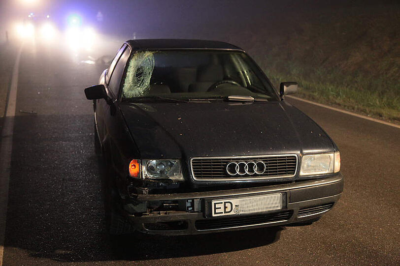 Nach dem tragischen Unfall verstirbt der 27- jährige Fußgänger noch am Unfallsort