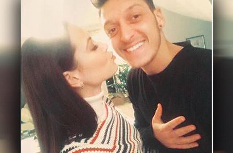 Mandy Capristo und Mesut Özil gaben im November offiziell ihr Liebes-Comeback bekannt