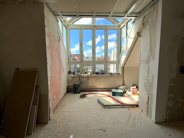Aktuell werden beide Appartements renoviert. Aber der Ausblick bleibt so, wie er einmal war.
