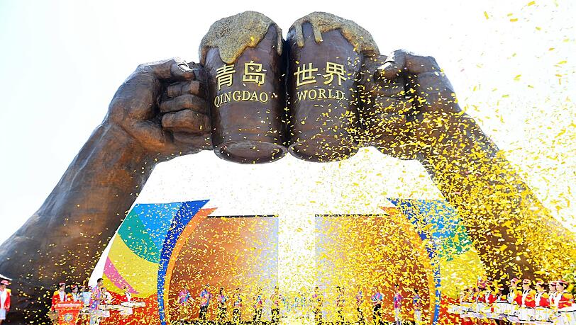 Beim Bier-Festival in Qingdao wird jede Menge Show geboten. Beim Bier-Festival in Qingdao wird jede Menge Show geboten.