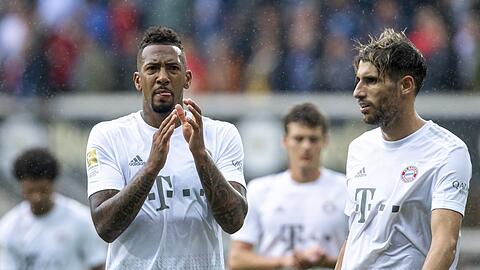 Ihre Zeit beim FC Bayern München scheint abgelaufen: Jérôme Boateng (l) und Javi Martínez werden den Rekordmeister verlassen. Nur der Zeitpunkt ist noch offen.