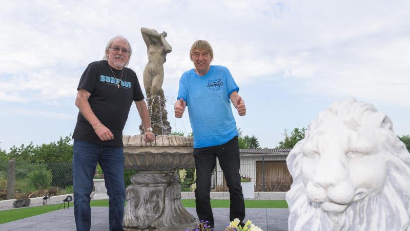Karl-Heinz Ulrich (l) und sein Bruder Bernd denken daran, etwas kürzerzutreten. Aber noch nicht so bald. Karl-Heinz Ulrich (l) und sein Bruder Bernd denken daran, etwas kürzerzutreten. Aber noch nicht so bald.