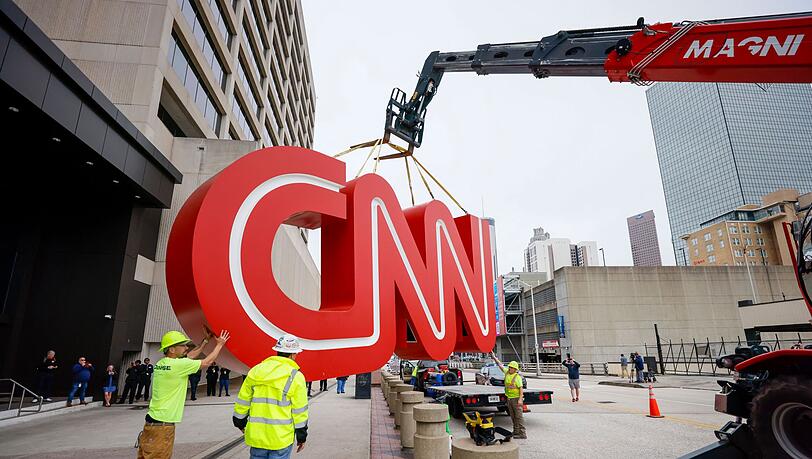 Zu Warner Bros. Discovery gehört auch der Nachrichtensender CNN. (Archivbild)