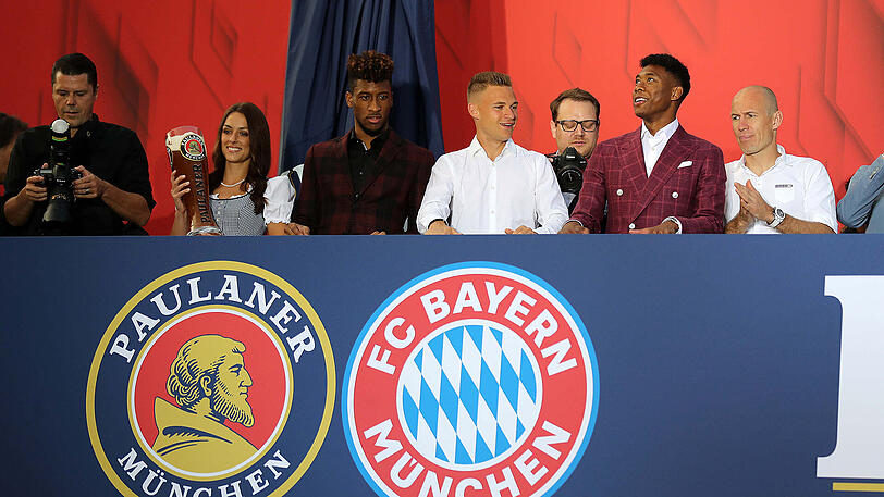Die Bayern feiern mit ihren Fans die sechste Deutsche Meisterschaft in Folge. Die Bilder vom Fanfest.