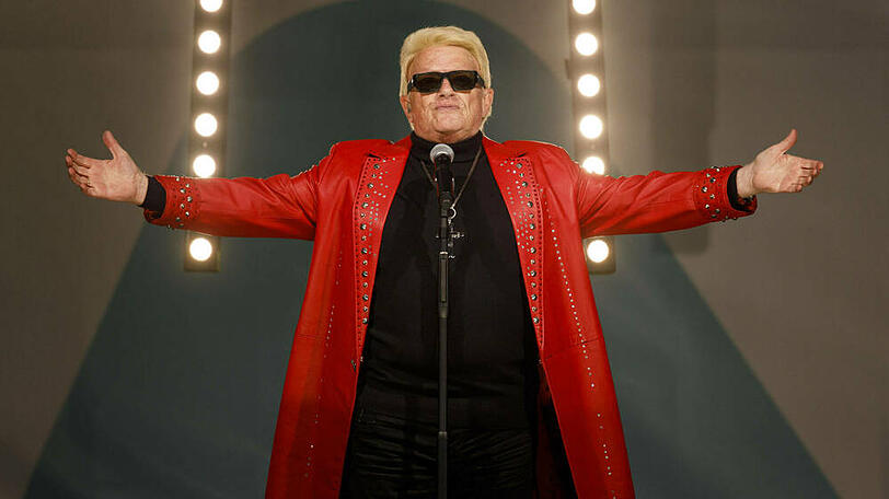 Heino im Mai, während eines Auftritts in einem Autokino in Bonn
