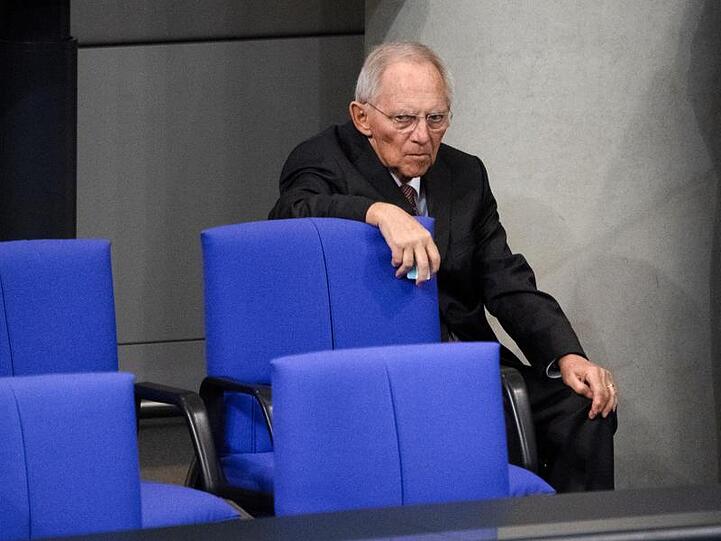 Bundestagspräsident Wolfgang Schäuble setzt weiter auf eine Größenbegrenzung des Parlaments.