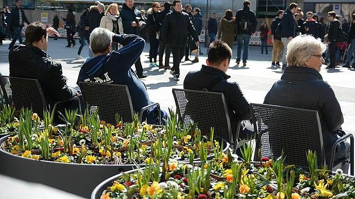 2016 sind zum ersten Mal Stühle in der Innenstadt aufgestellt worden.