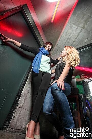 Im Harry Klein heißt es "Zweihundertvierzig Minuten" dancen. Mehr Bilder gibt es unter: http://www.nachtagenten.de/gallery/zweihundertvierzig-minuten-vierundzwanzigster-elfter.896653.html?pic_id=4227643