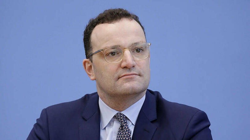Gesundheitsminister Spahn ist aktuell nicht nach feiern zumute
