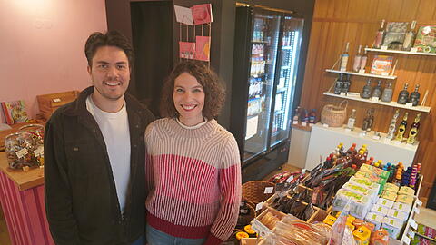Rodrigo und Lisa Rochin Garcia haben im Univiertel einen Laden für mexikanische Produkte eröffnet.