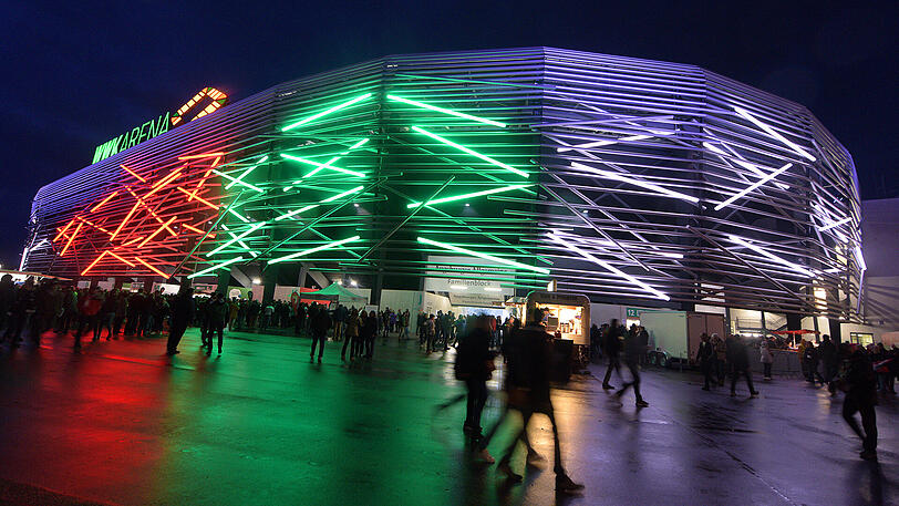Die WWK-Arena in Augsburg. In das Stadion passen über 30.000 Fans.