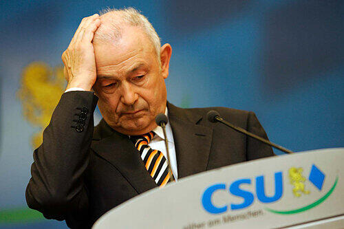 Wut und Zorn über die Art und Weise, wie Günther Beckstein von der Oberbayern-CSU aus dem Amt gedrängt wurde: Viele fränkische CSU-Mitglieder denken deshalb an einen Austritt aus der Partei.