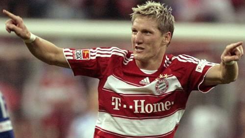 Hofft auf einen Platz in der Stamm-Elf: Bastian Schweinsteiger Hofft auf einen Platz in der Stamm-Elf: Bastian Schweinsteiger
