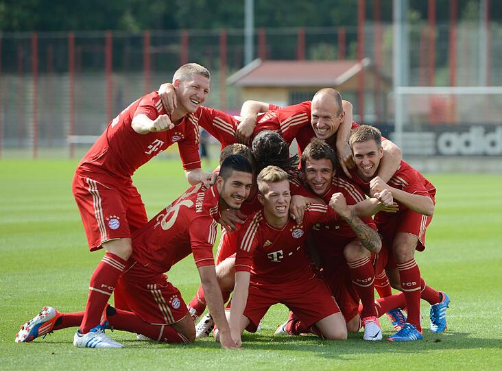 Hinter den Kulissen: So lief das Fotoshooting des FC Bayern.