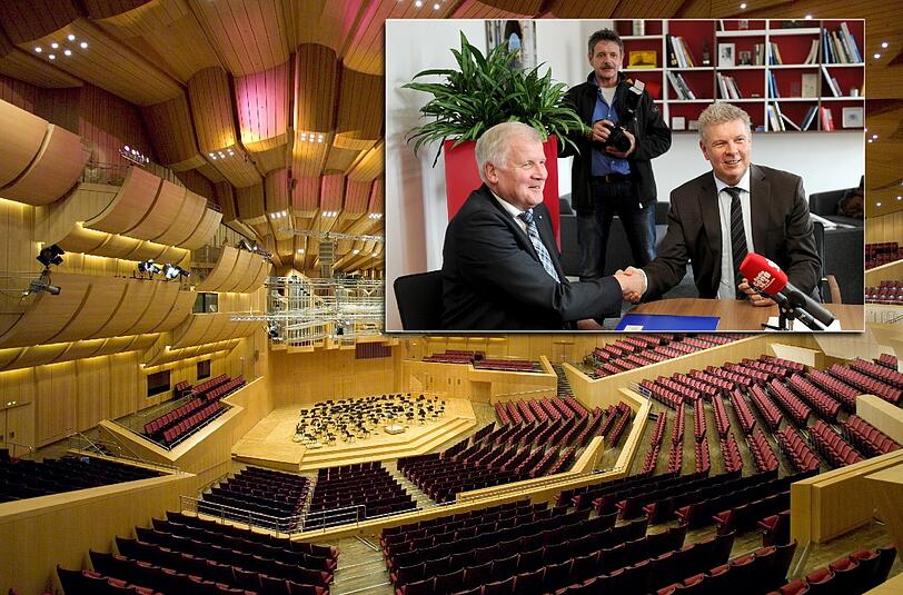 Seehofer und Reiter haben sich neulich im Rathaus getroffen: Die Philharmonie soll demnach nicht - wie spekuliert - abgerissen, sondern entkernt werden, um dort einen neuen Saal einzubauen.