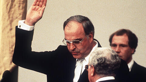 Politiker und Prominente aus dem In- und Ausland trauern um Helmut Kohl.