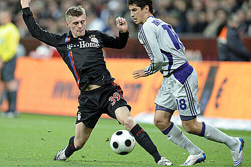 Konnte nur wenige Akzente setzen: Bayerns Bubi Toni Kroos (l.).