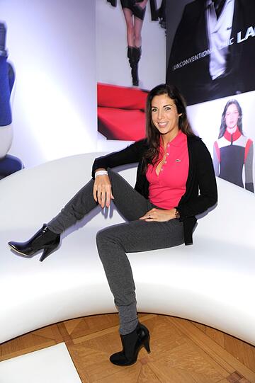 Alexandra Polzin im Polohemd.