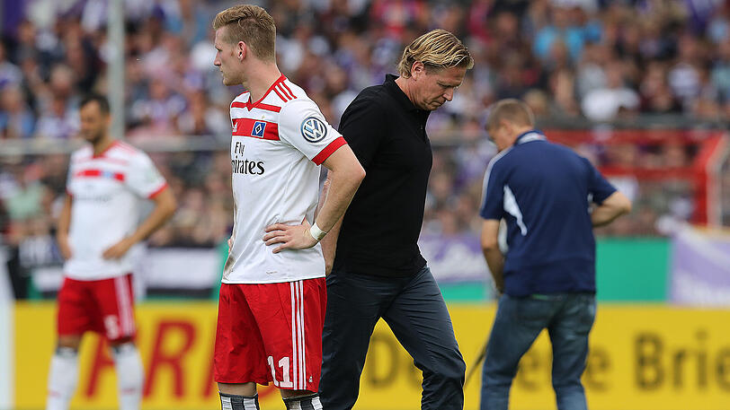 Blamiert: Trainer Markus Gisdol (r.) und Andre Hahn.