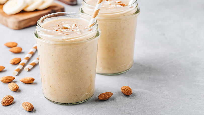 Weiße Smoothies sind das neue Trend-Getränk - das steckt dahinter! Weiße Smoothies sind das neue Trend-Getränk - das steckt dahinter!